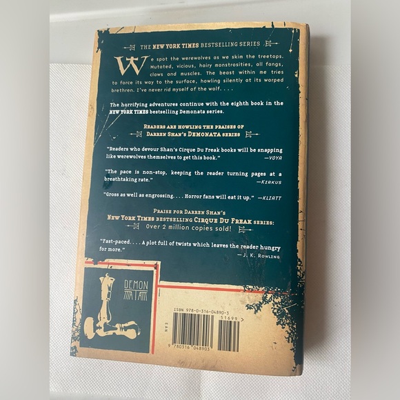 Wolf Island by Darren Shan The Demonata Series #18 Firts Edition 2009 - Picture 9 of 9